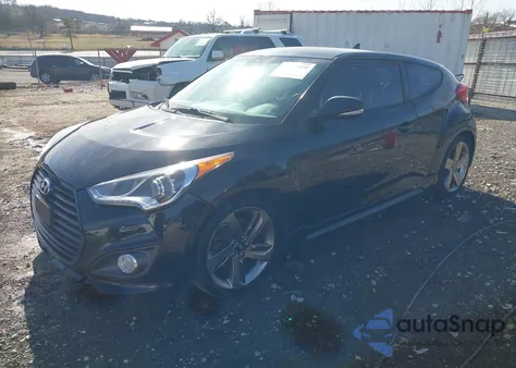 2013 Hyundai Veloster Turbo W/Blue z USA, uszkodzony, nr VIN KMHTC6AE2DU130793